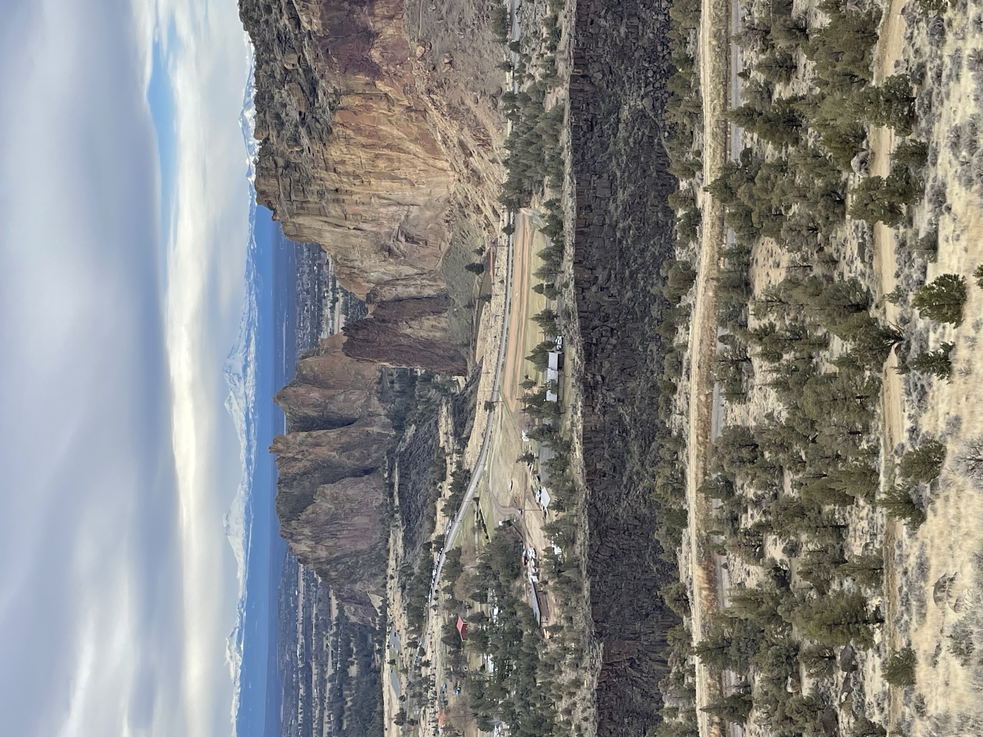 Smith Rock with Cascades